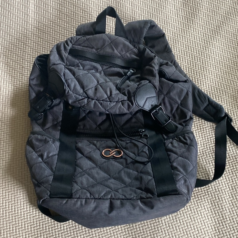 Calla backpack - Picture 2 of 3